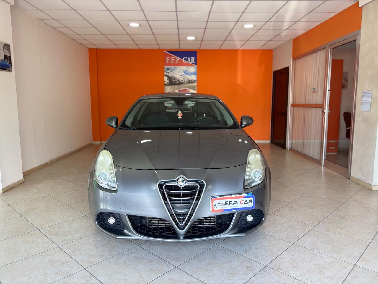Alfa Romeo Giulietta 1.6 JTDm-2 105 CV Distinctive permute finanziamenti