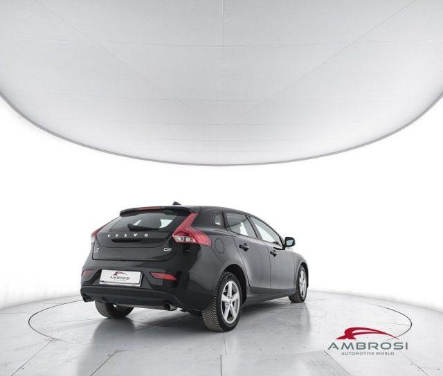 VOLVO V40 D2 - PER OPERATORI DEL SETTORE