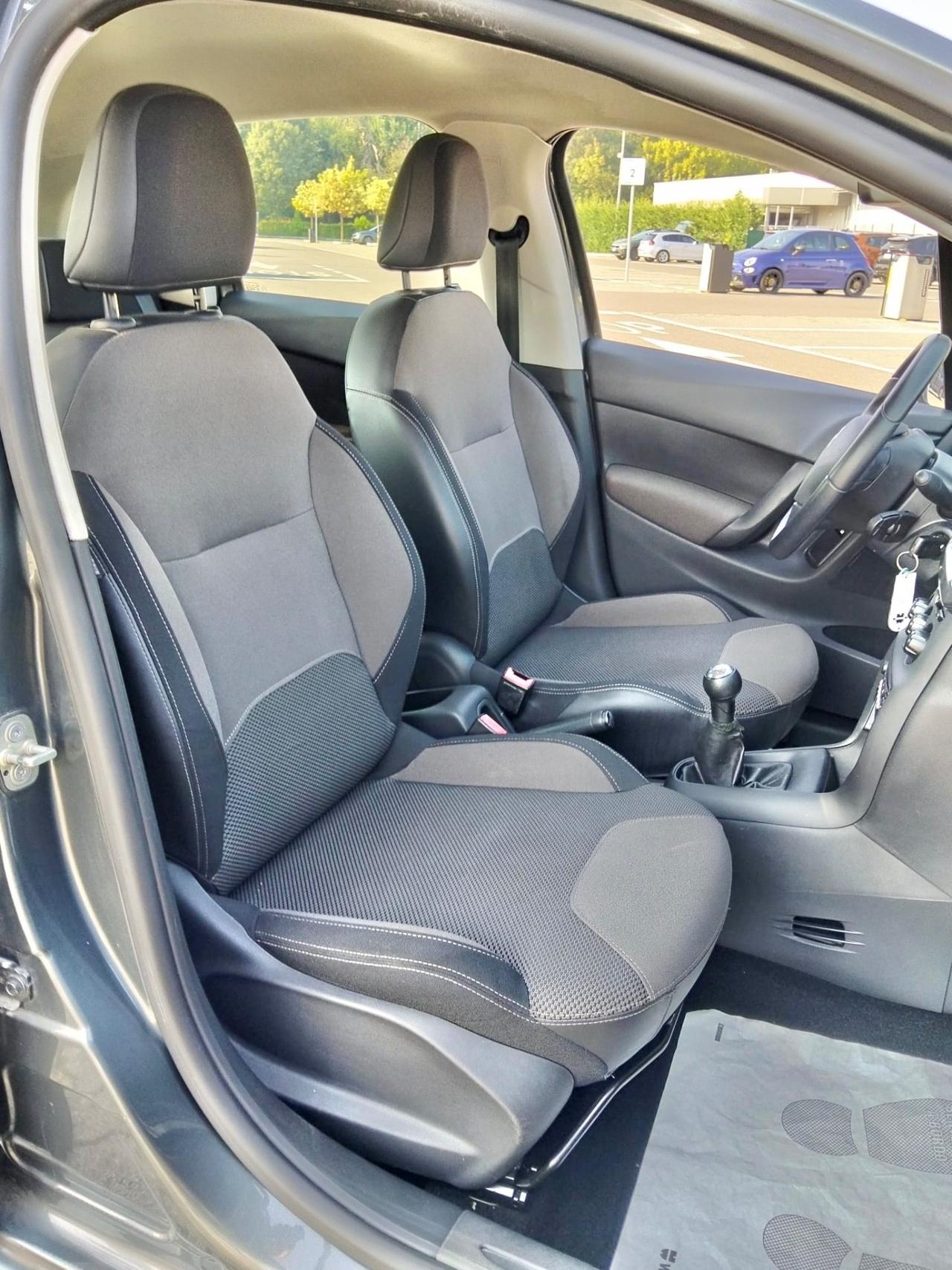 Citroen C3 1.2 VTi 82Cv Clima*Aux*Neopatentati