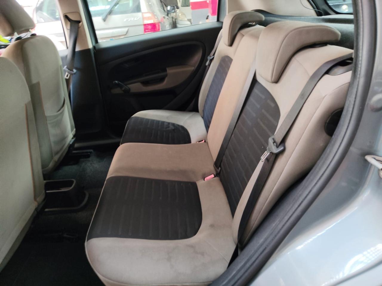 Fiat Grande Punto 1.3 MJT 75 CV 5 porte Dynamic