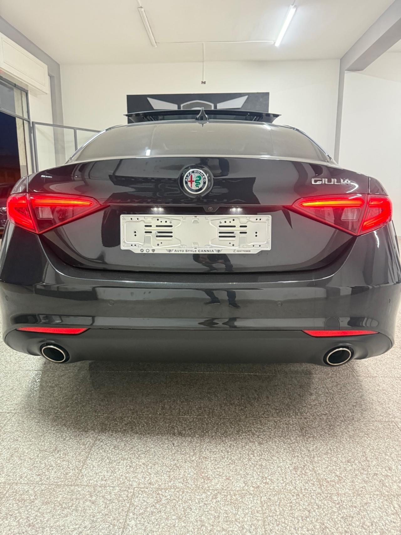 Alfa Romeo Giulia 2.2 Turbodiesel 180 CV AT8 Super