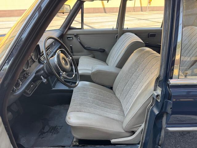 Mercedes 200/8 Prima Serie '68 BENZ