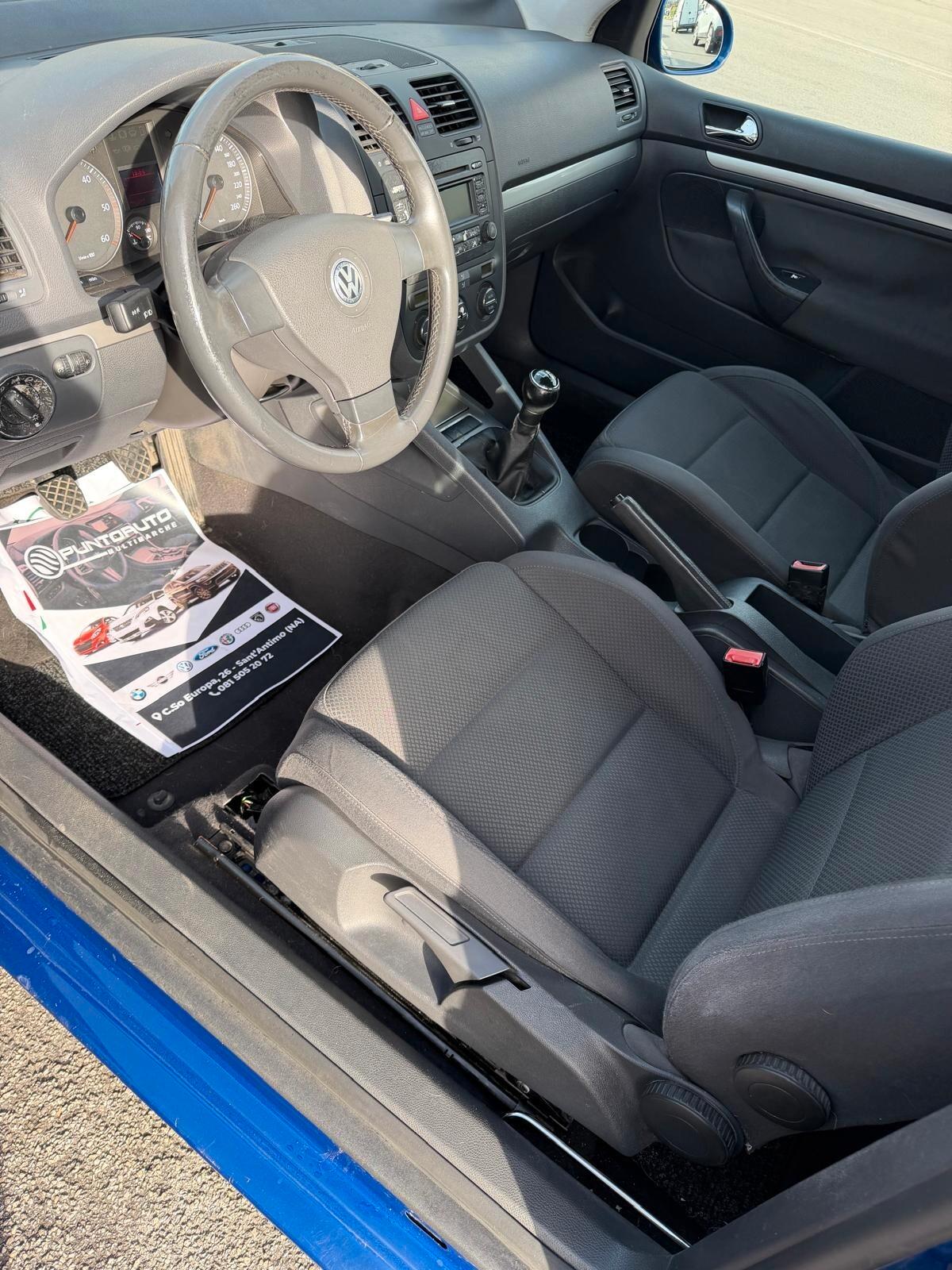Volkswagen Golf 2.0 16V TDI 3p. Comfortline