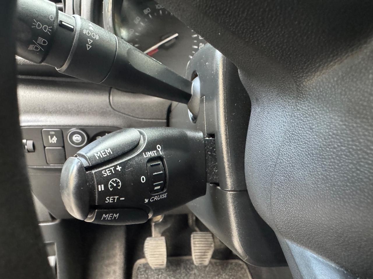 Citroen C3 PureTech 1.2 GPL neopaten garanzia 12 mesi