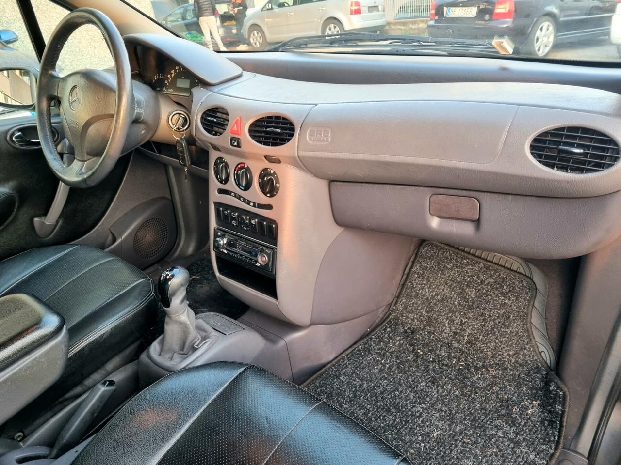 MERCEDES-BENZ A 160 BENZINA 102CV ELEGANCE