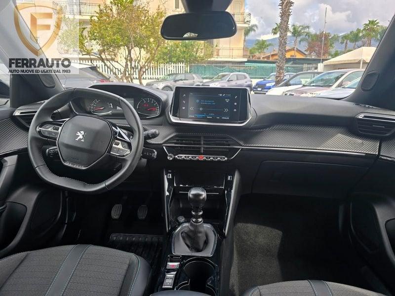 Peugeot 2008 100CV ALLURE NAVI FULL !
