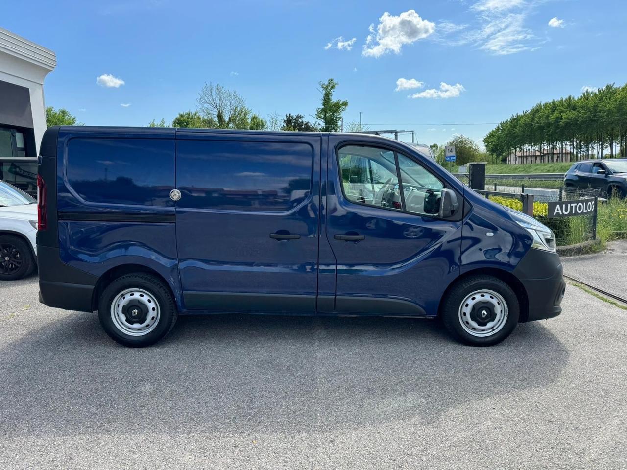 Renault Trafic T29 2.0 dCi 120CV PC-TN Furgone Ice