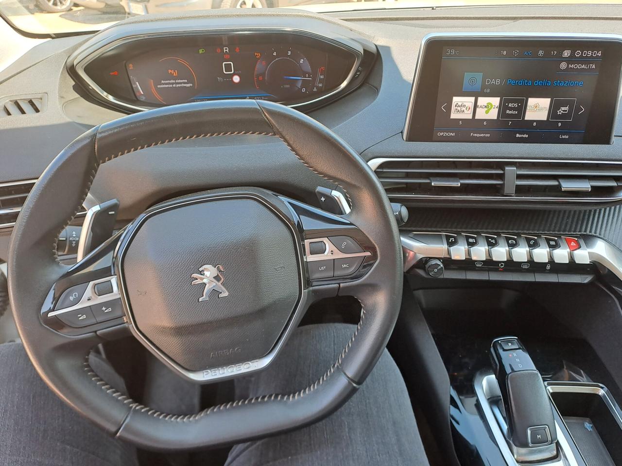 Peugeot 3008 BlueHDi 130 S&S EAT8 Business