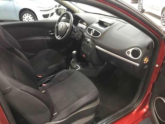 Renault Clio Clio III 2005 3p 1.2 16v Luxe