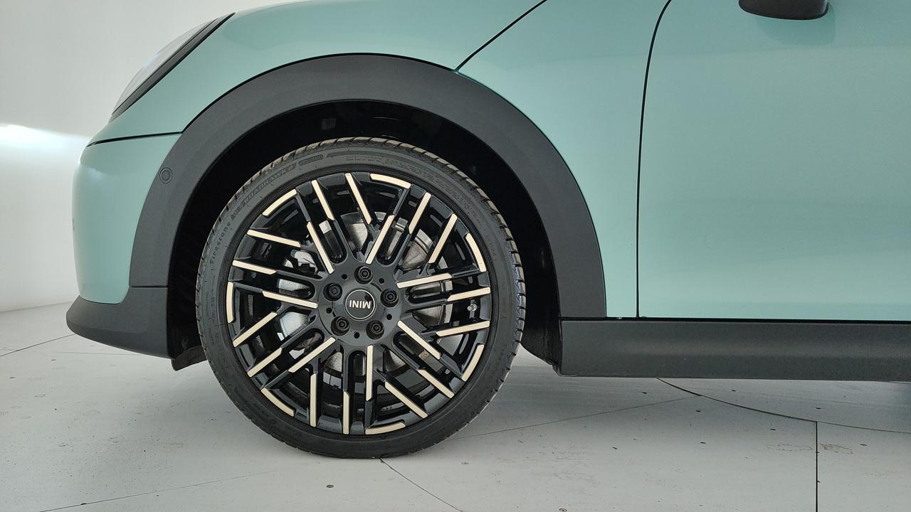 MINI Mini Cooper F66 3p - Mini Cooper 3p 1.5 C Favoured auto