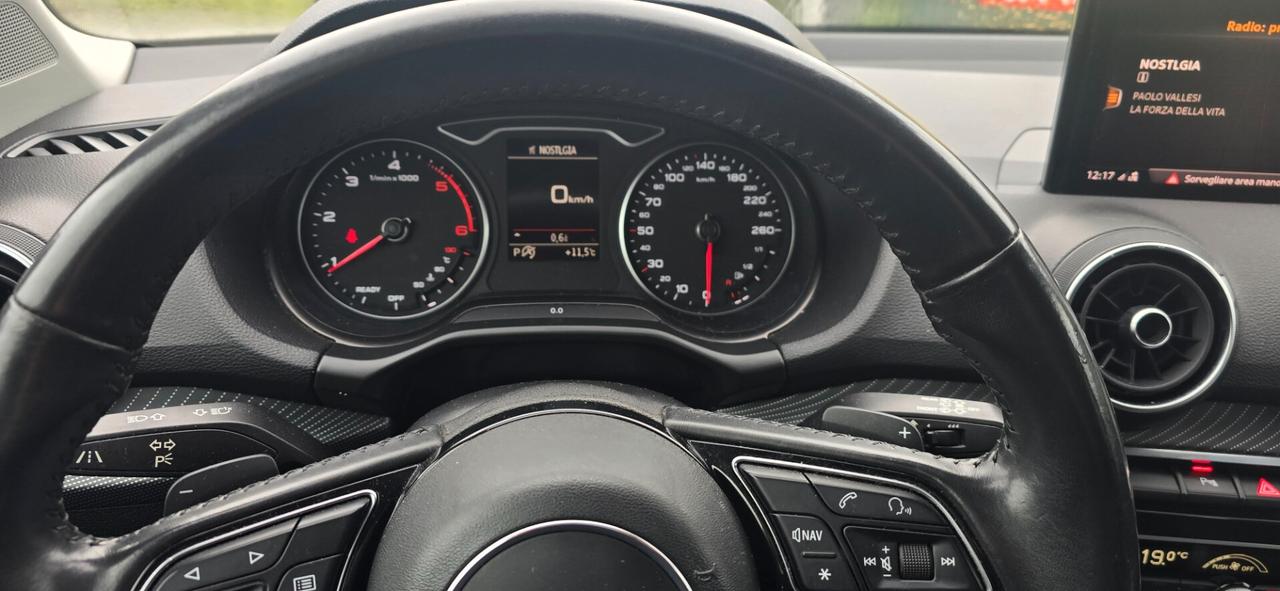 Audi Q2 30 TDI Admired