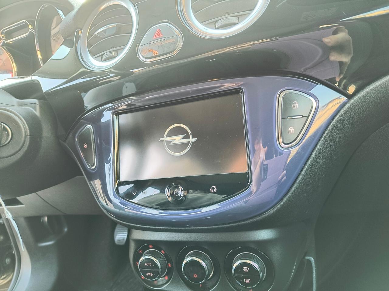 Opel Adam 1.2 70 CV Benzina **ok Neopatentati**