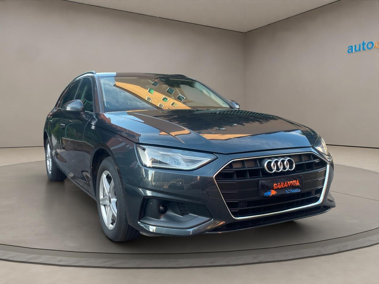 Audi A4 UNICO PROPRIETARIO - TAGLIANDI CERTIFICATI