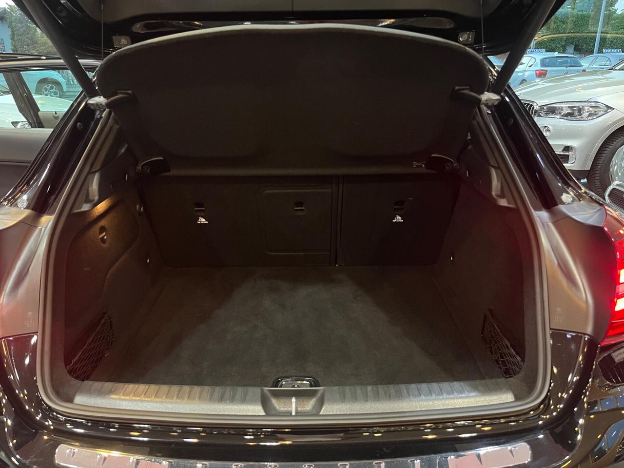 Mercedes-benz GLA 200 GLA-X156 PREMIUM 72.000 KM!!!