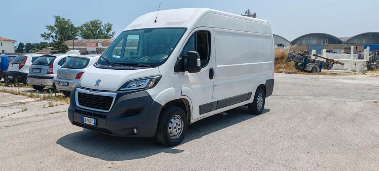 Peugeot Boxer 335 2.2 HDi 130CV Furgone Alto