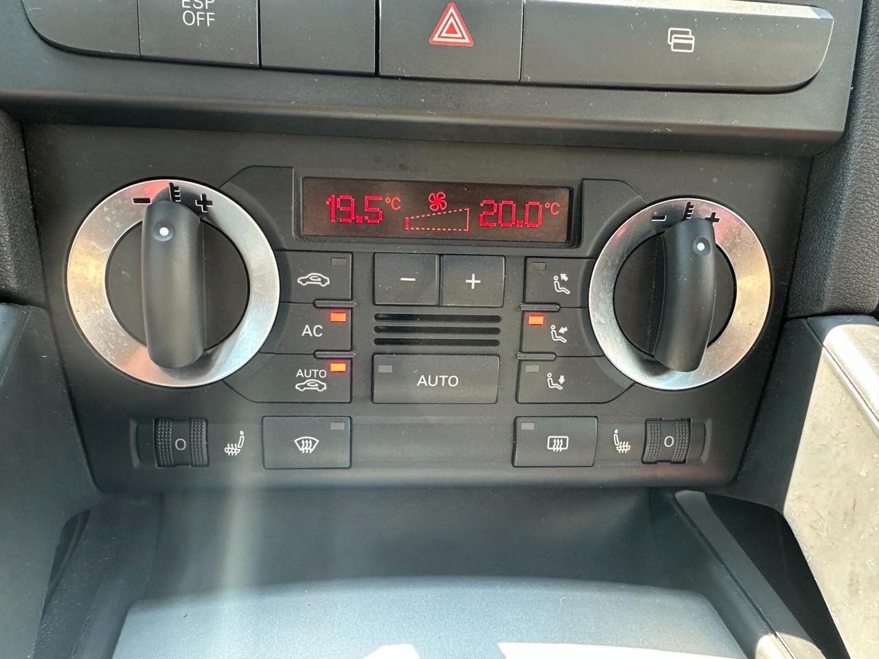 Audi A3 SPB 2.0 16V TFSI S tronic S-Line - LEGGI NOTE -