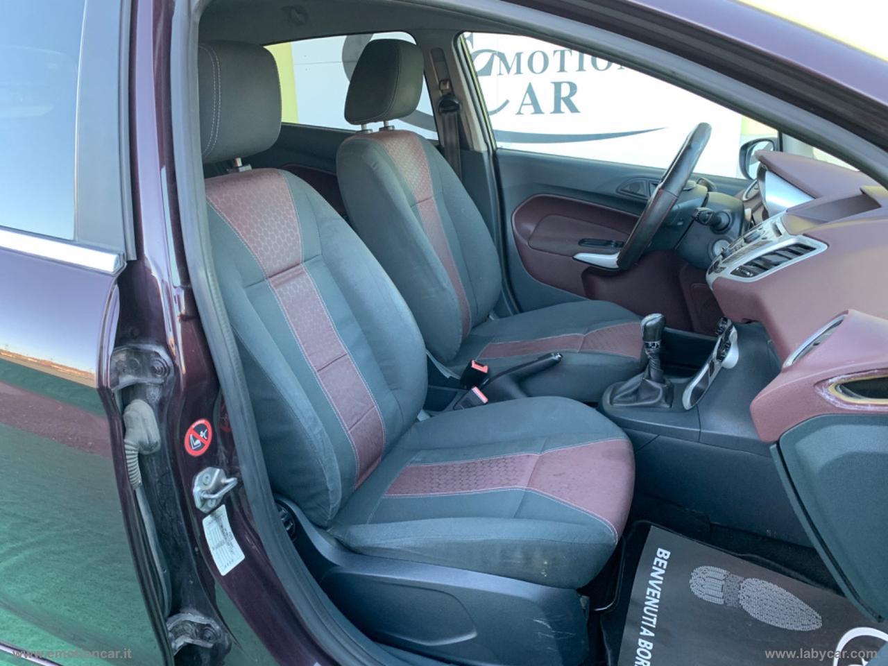 FORD Fiesta 1.4 TDCi 68 CV 5p. Titanium - 2009