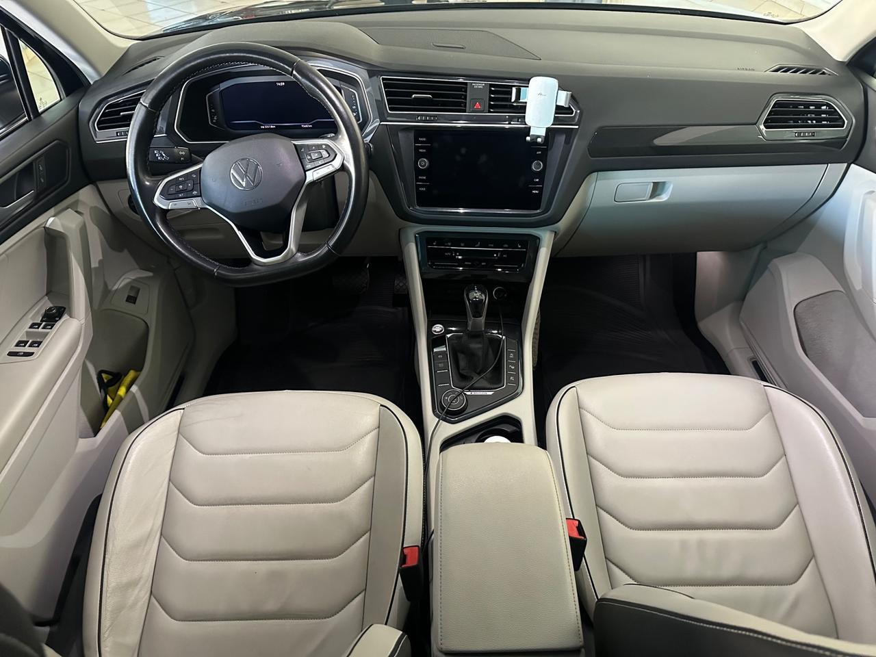 Volkswagen Tiguan 2.0 TDI 200 CV SCR DSG 4MOTION Elegance