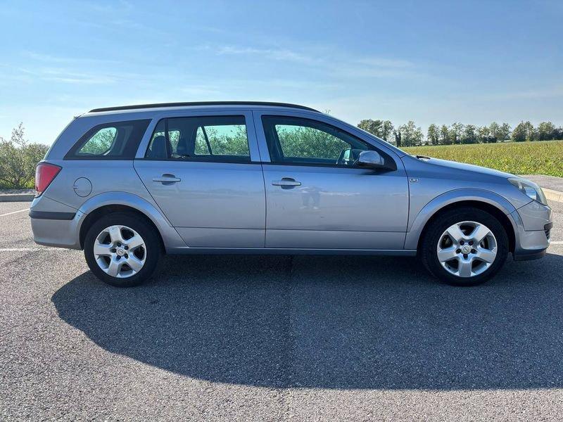 Opel Astra 1.4 Benzina 90cv
