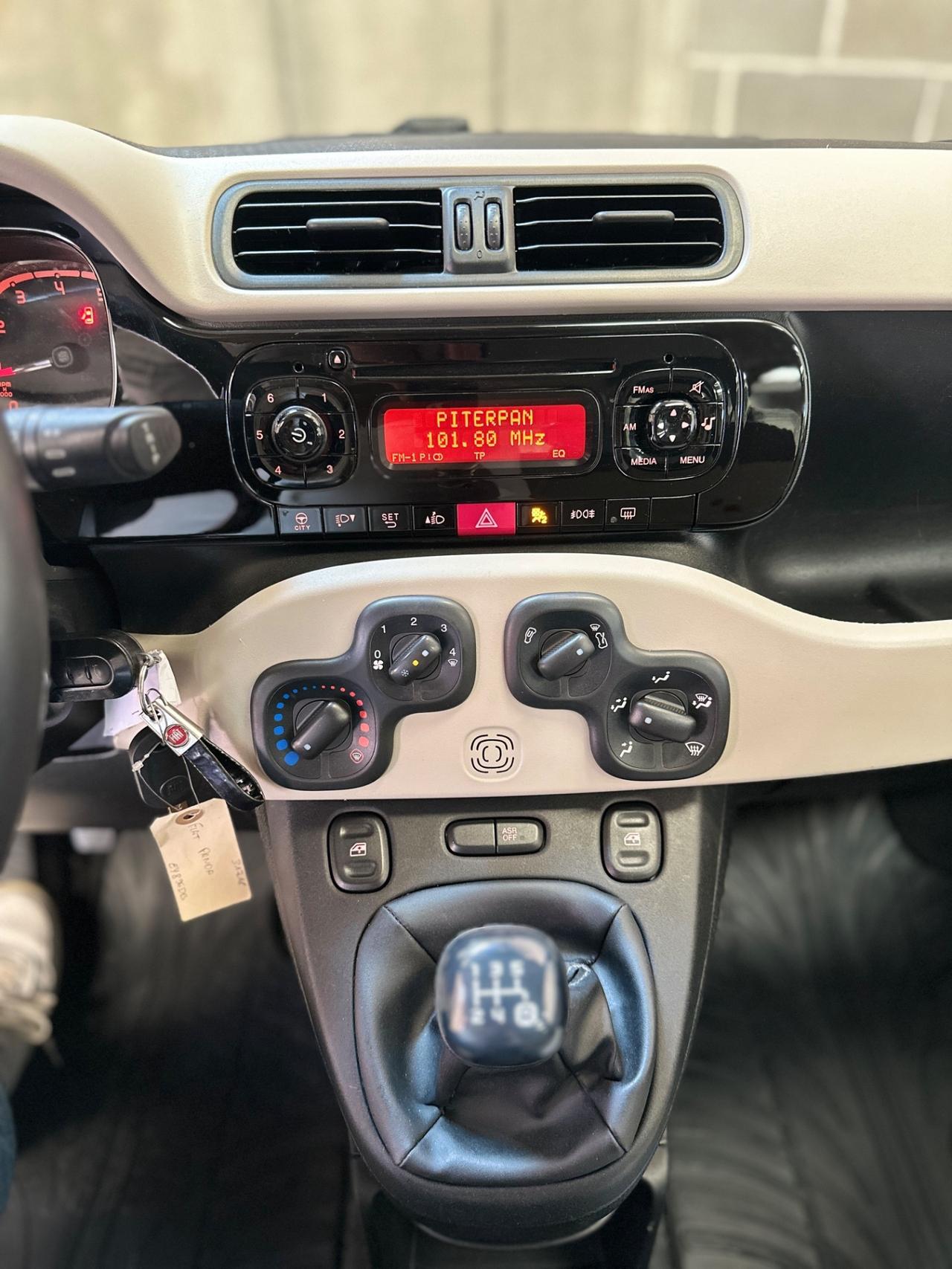 Fiat Panda 1.2 Lounge E6 2015