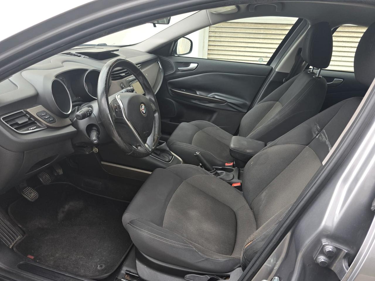 Alfa Romeo Giulietta 1.6 JTDm-2 105 CV Exclusive