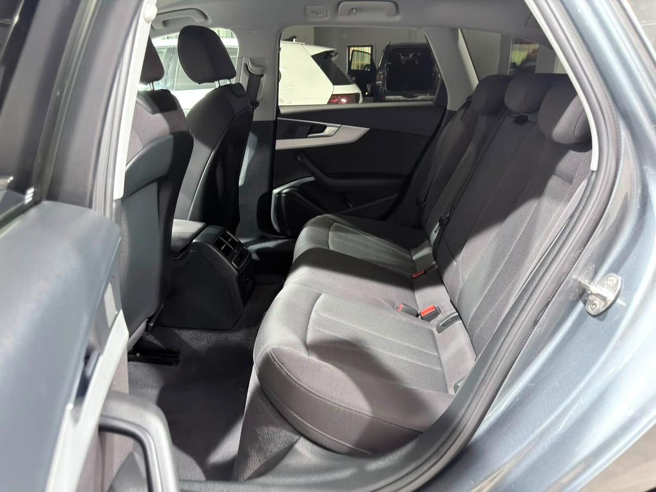 AUDI A4 AVANT 35 2.0 TDI 150CV S-TRONIC 2019