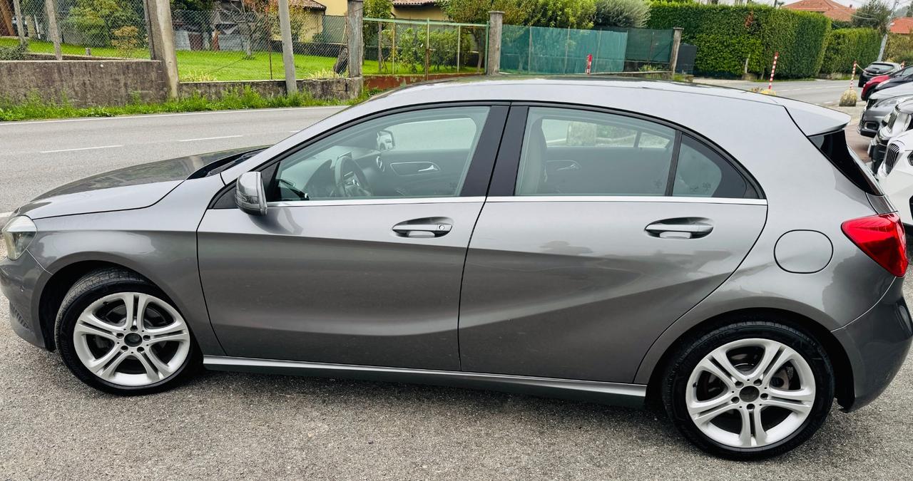 Mercedes-benz A 180 CDI Automatic Dark Night Edition