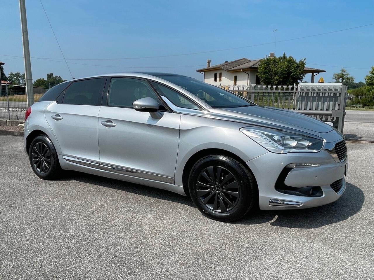 Ds DS5 DS 5 BlueHDi 120 S&S So Chic