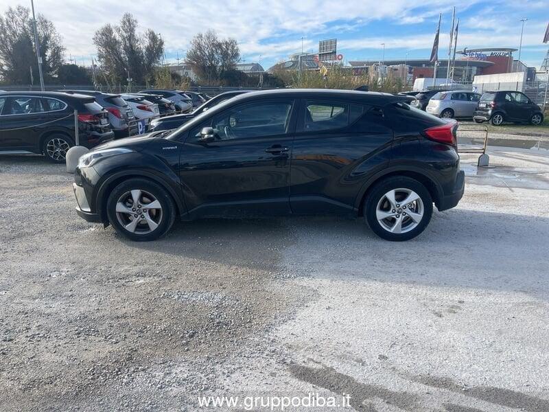 Toyota C-HR I 2016 1.8h Active 2wd e-cvt