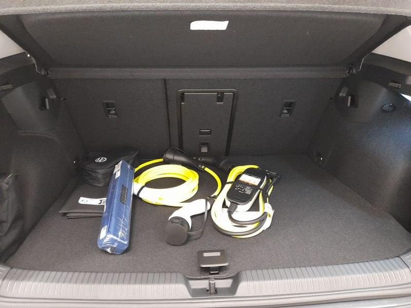 Volkswagen Golf 1.5 TSI eHybrid Style DSG