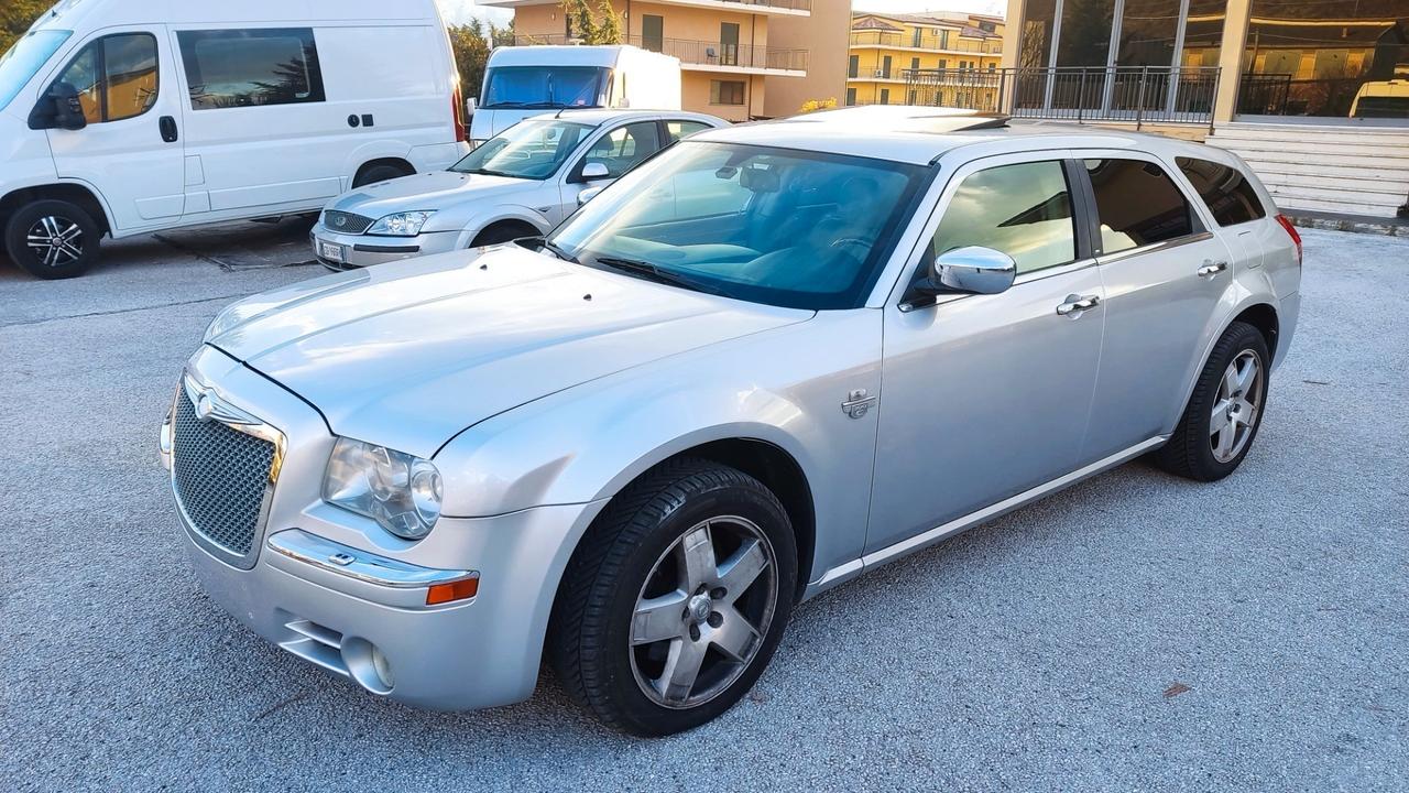 Chrysler 300C 3.5 V6 24V cat AWD Touring