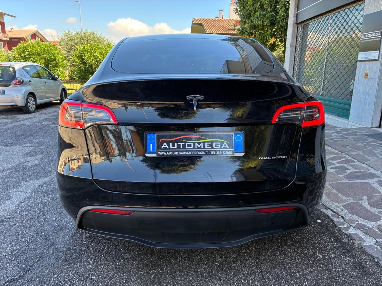 Tesla Model Y Long Range Dual Motor Aziendale