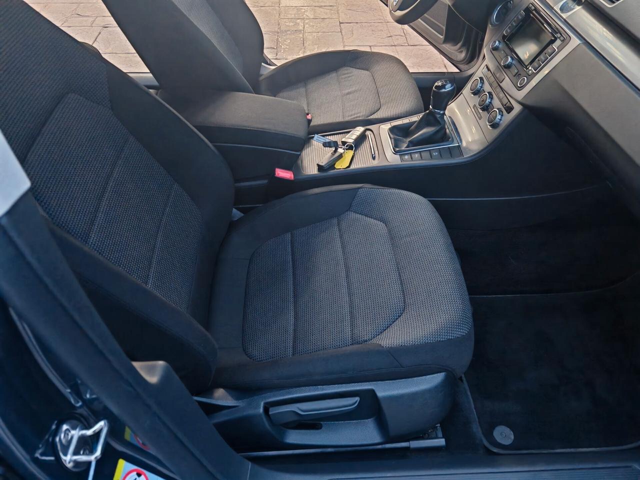 Volkswagen Passat Var. 2.0 TDI Highline BlueM.Tech.