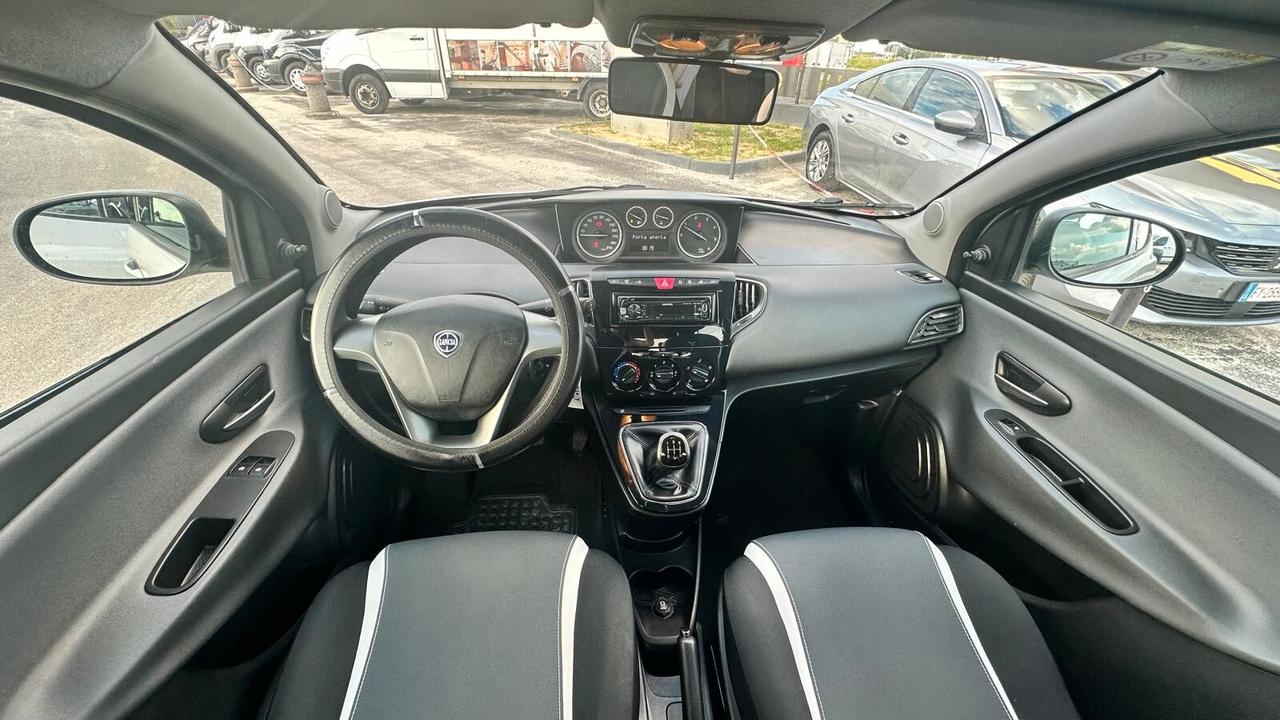 Lancia Ypsilon 1.3 MJT 16V 95 CV 5 porte S&S Elefantino UNICO PROPRIETARIO KM CERTIFICATI
