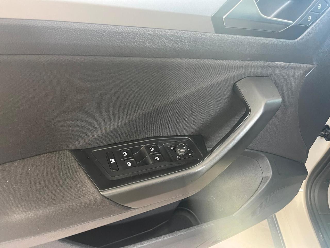 Volkswagen T-Roc 2.0 TDI SCR Life