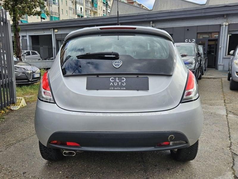 Lancia Ypsilon Ypsilon 1.2 8v Silver 69cv