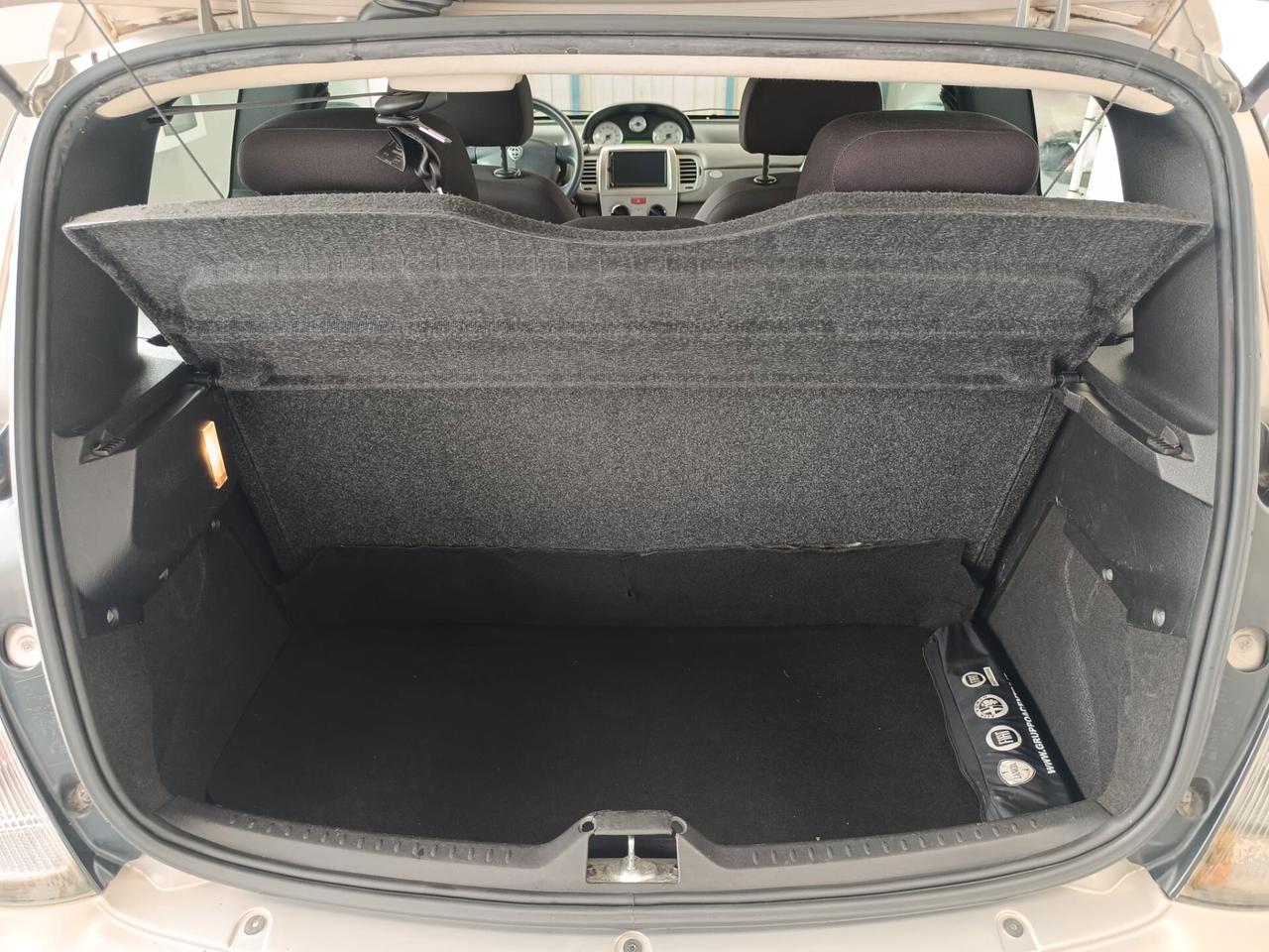 Lancia Ypsilon 1.3 MJT 75 CV Oro