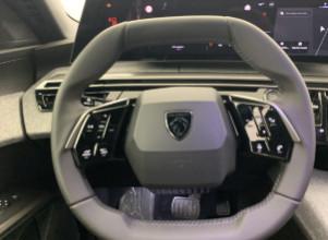 PEUGEOT 5008 Hybrid 145 e-DCS6 Allure IN PROMO con Panoramic P