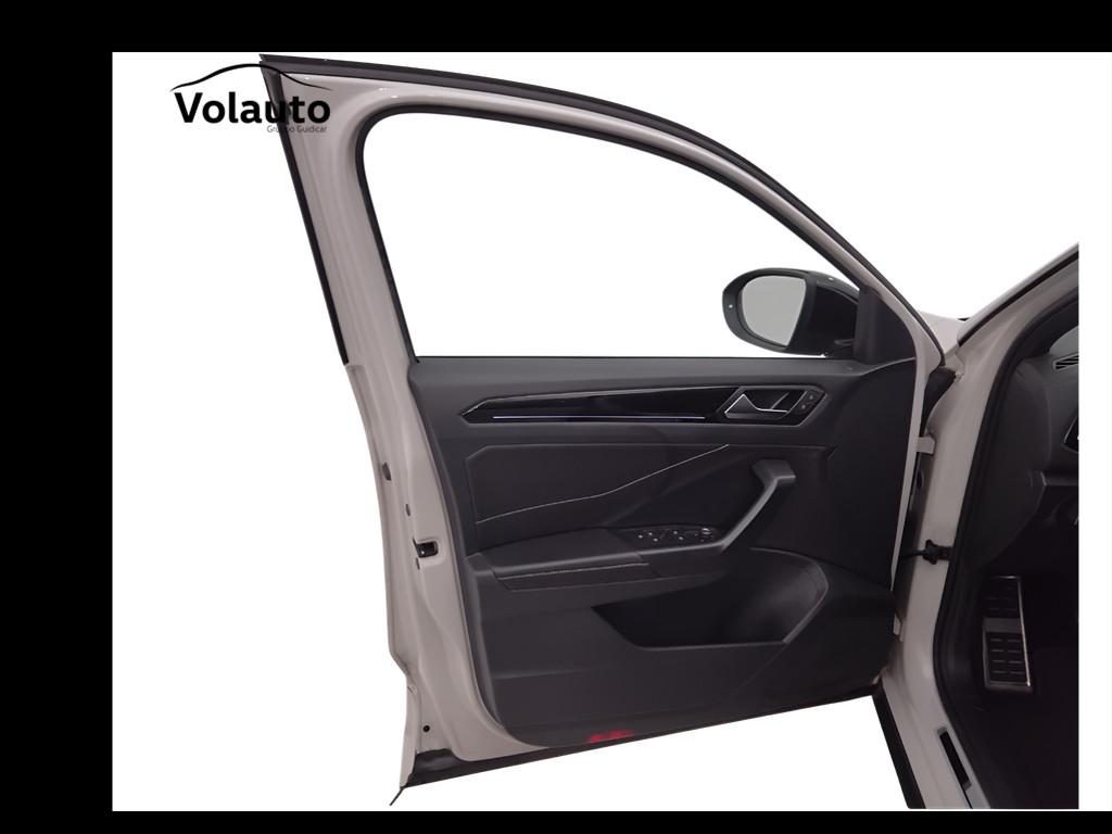 VOLKSWAGEN T-Roc I 2022 - T-Roc 2.0 tdi R-Line 115cv