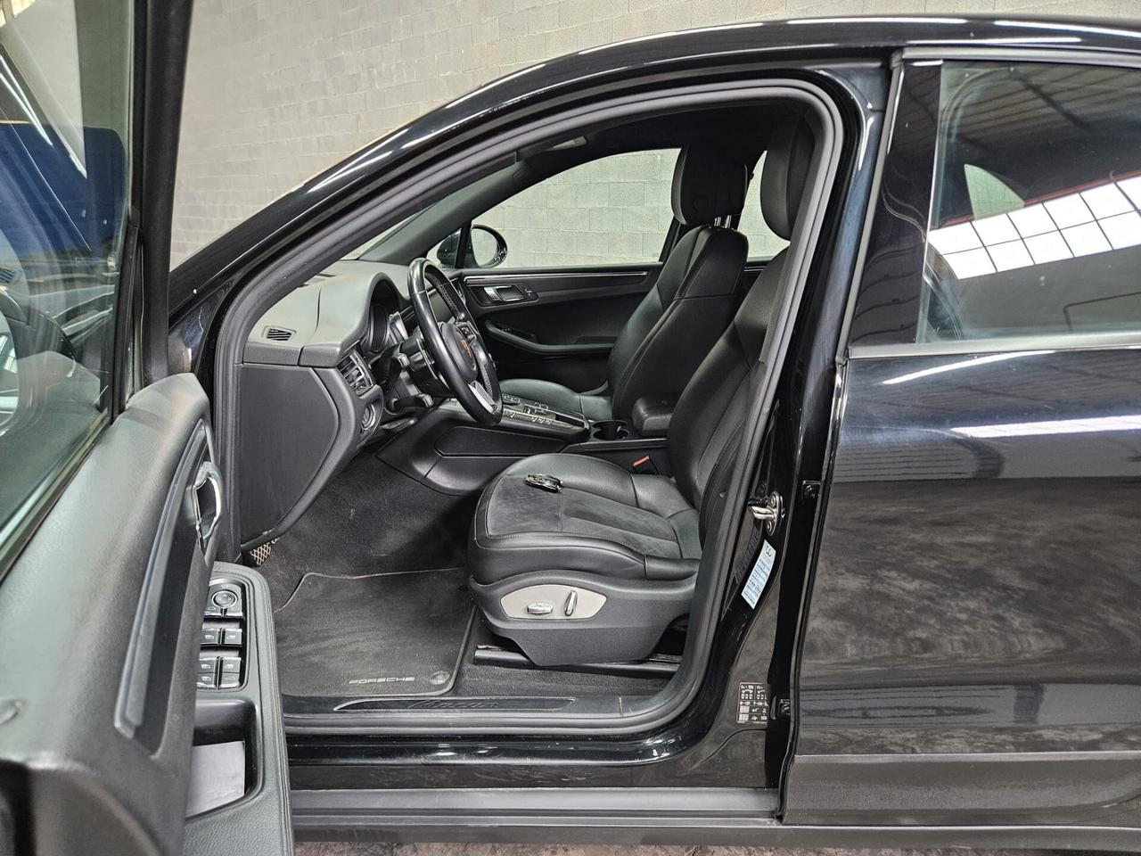 Porsche Macan 2.0 245cv pdk MOTORE ROTTO