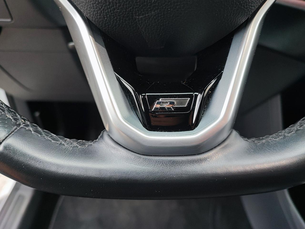 Volkswagen T-Cross 1.0 TSI 115 CV DSG R LINE EDITION