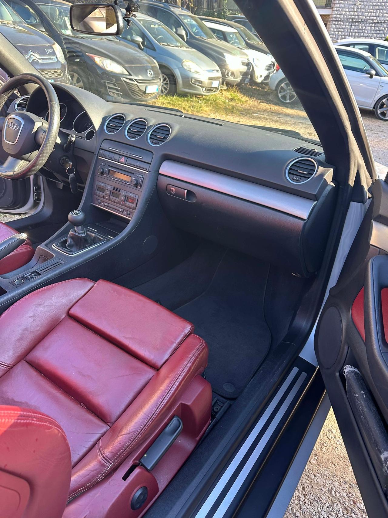 Audi A4 CABRIO SLINE 2.0 TDI KMCERT FULLOPT