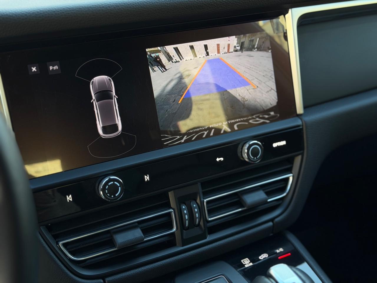 Porsche Macan 2.0 265 CV TURBO PDK GESSO SPORT CHRONO