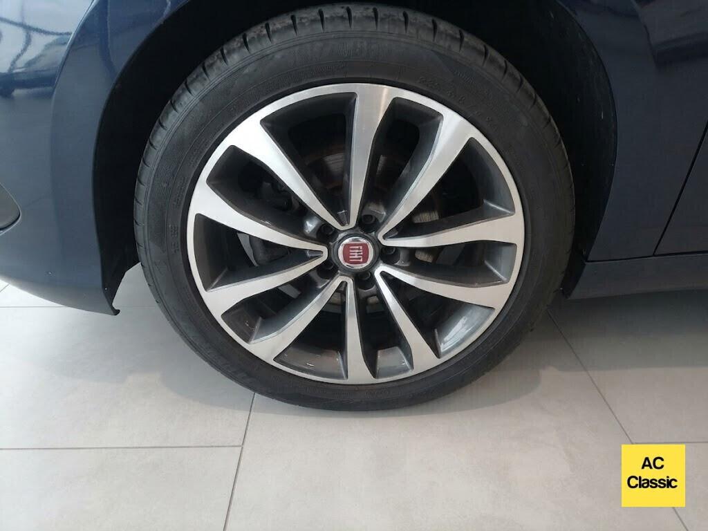 Fiat Tipo 1.6 Lounge Multijet (120 cv) aut.