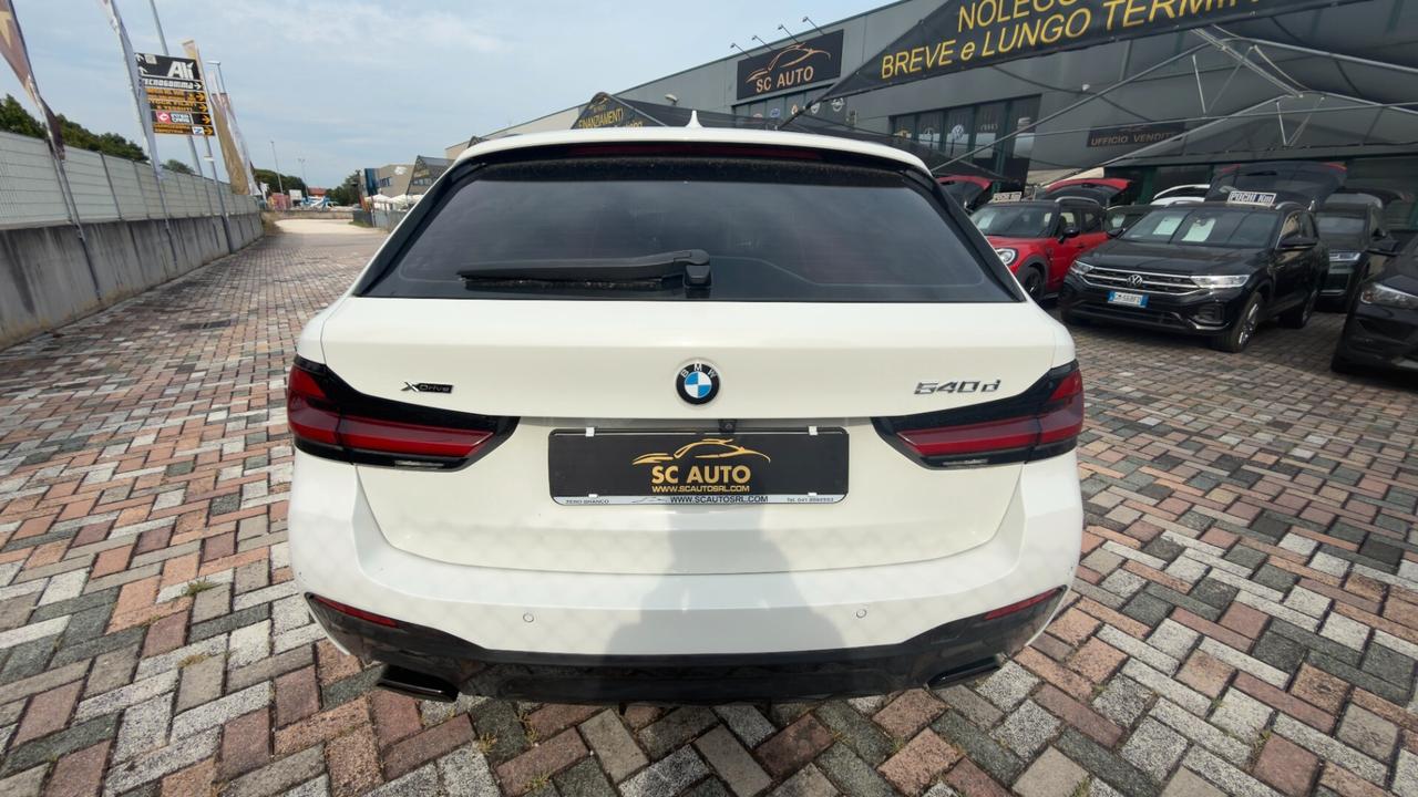 BMW 540 d Touring mhev 48V xdrive Msport