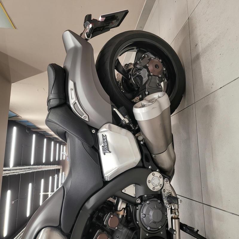 Yamaha VMAX - 2017