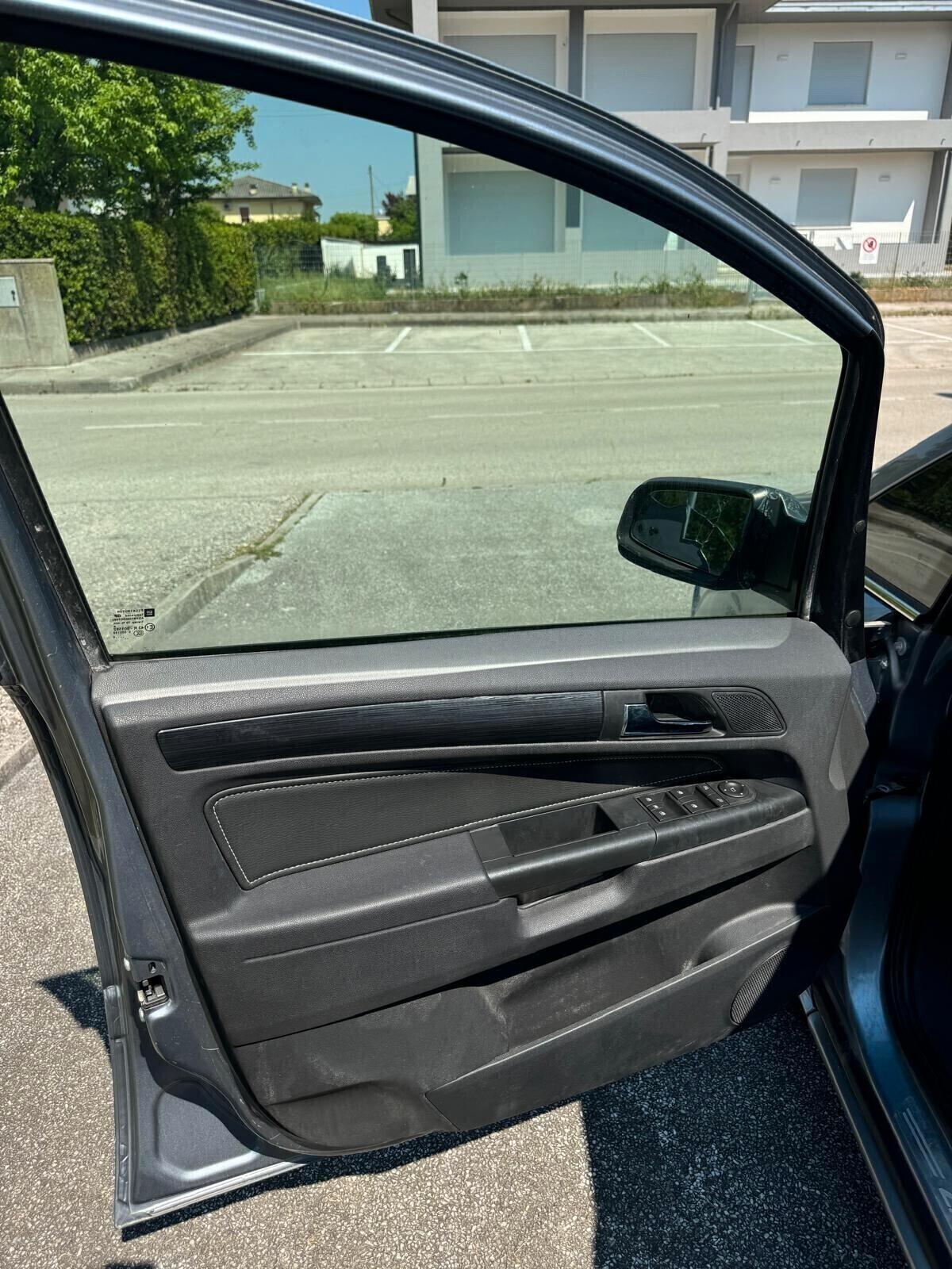 Opel Zafira 1.9 CDTI 120CV Cosmo