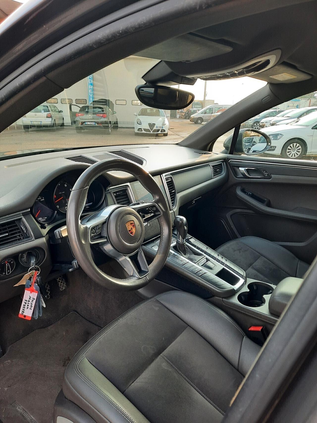 Porsche Macan 2.0 252 cv tagliandi porsche