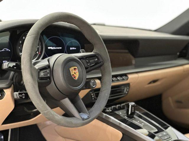 PORSCHE 911 Carrera 992 Coupè