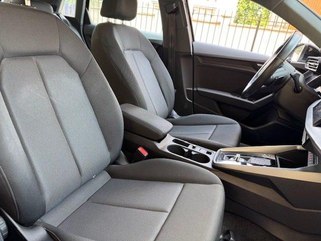 AUDI A3 SPB 30 g-tron S tronic Business